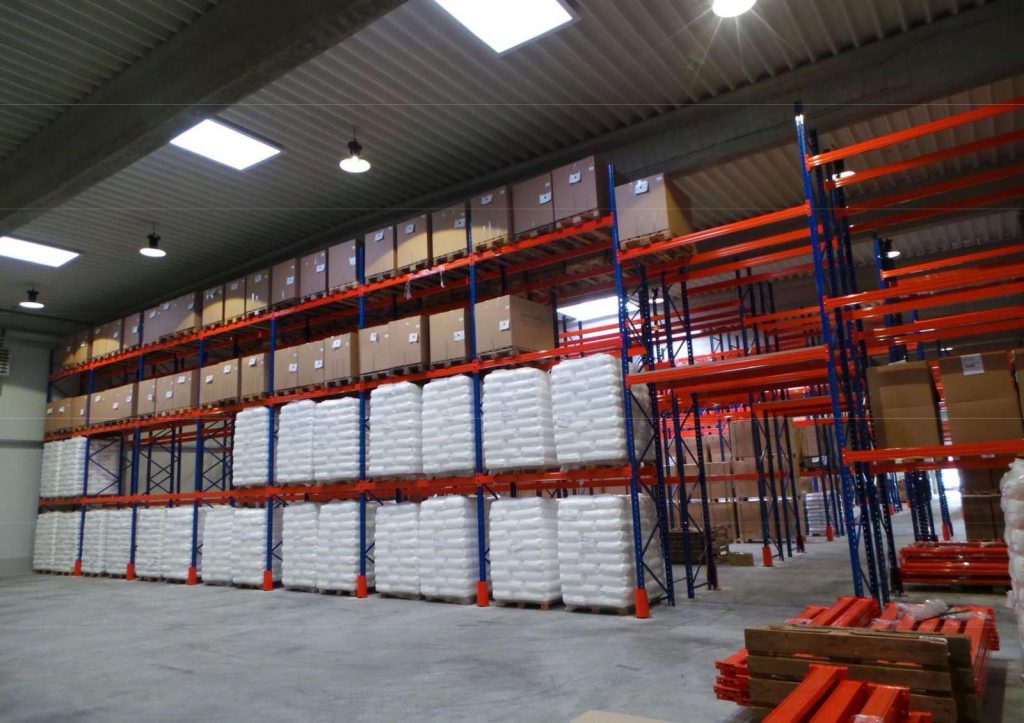 מדפים למשקל כבד